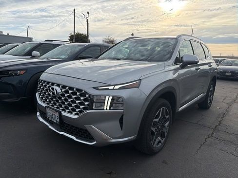 Used 2023 Hyundai Santa Fe SEL Premium w/ Cargo Package image 3
