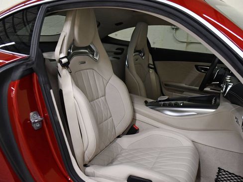 Used 2020 Mercedes-Benz AMG GT C image 10