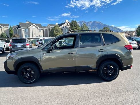 Used 2022 Subaru Forester Wilderness w/ Wilderness Package AWD/4WD image 8