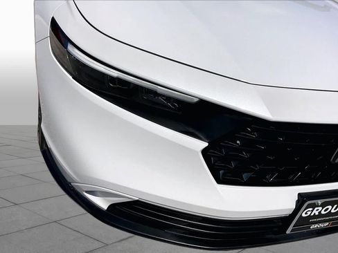 Used 2024 Honda Accord EX image 27