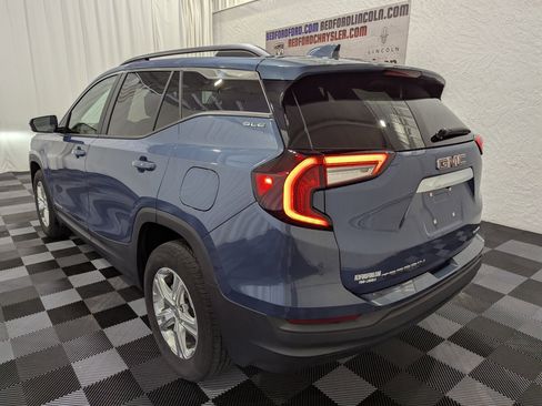 Used 2024 GMC Terrain SLE w/ Driver Convenience Package AWD/4WD image 10