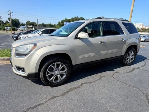 Used 2014 GMC Acadia SLT AWD/4WD image 3