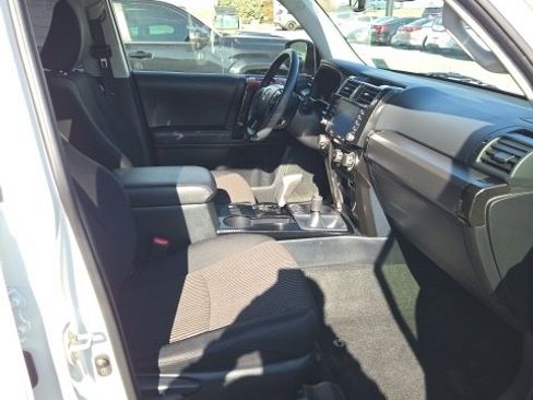 Used 2023 Toyota 4Runner TRD Off-Road image 33