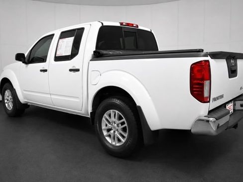 Used 2019 Nissan Frontier SV AWD/4WD image 6