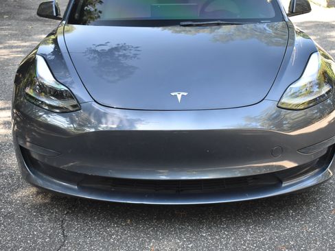 Used 2022 Tesla Model 3 Standard Range image 14