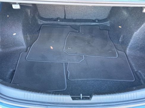 Used 2024 Chevrolet Malibu LT image 28