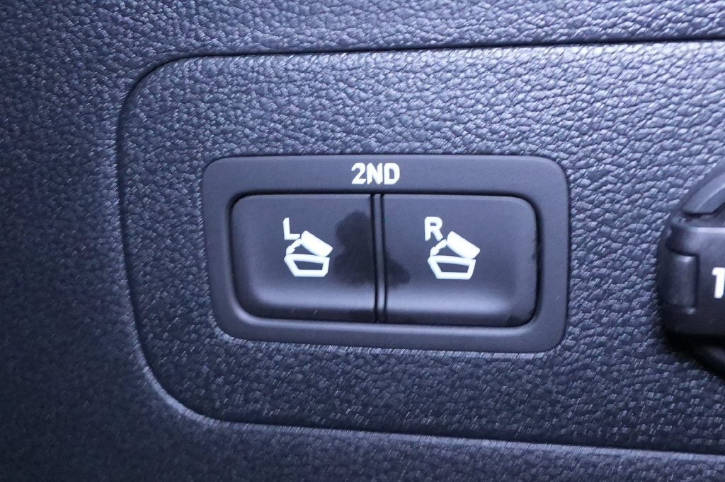 Used 2023 Hyundai Santa Fe Calligraphy AWD/4WD image 35