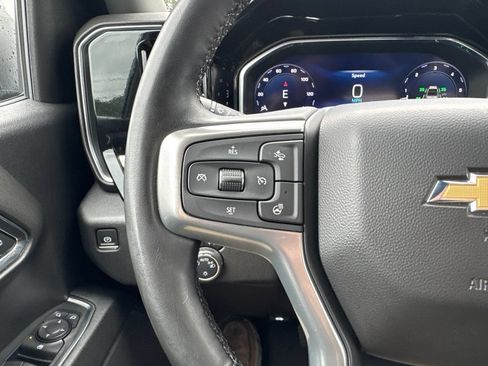 Used 2024 Chevrolet Silverado 1500 LT AWD/4WD image 20
