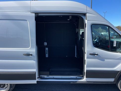 New 2026 Ford Transit 250 148 High Roof Extended image 7