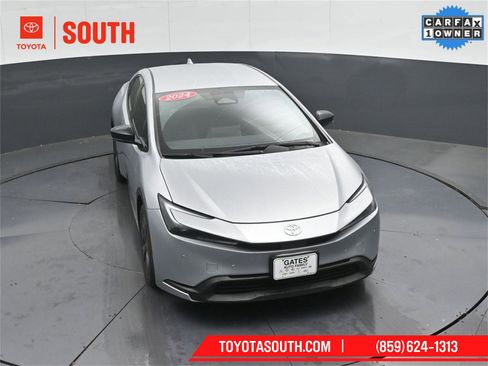 Used 2024 Toyota Prius LE image 43