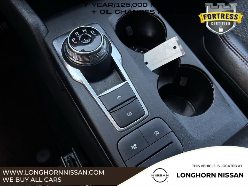 Used 2025 Ford Escape ST-Line Select AWD/4WD image 11