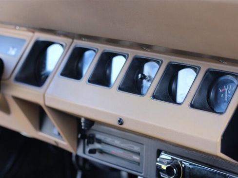 Used 1988 Jeep Wrangler Sahara AWD/4WD image 29