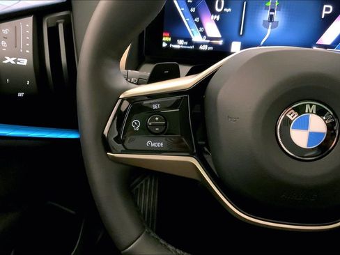 Certified 2025 BMW X3 xDrive30i w/ Premium Package AWD/4WD image 18