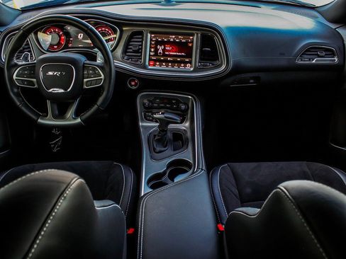 Used 2022 Dodge Challenger SRT Hellcat w/ Plus Package image 33