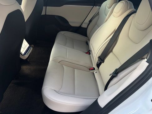Used 2023 Tesla Model S Plaid AWD/4WD image 13