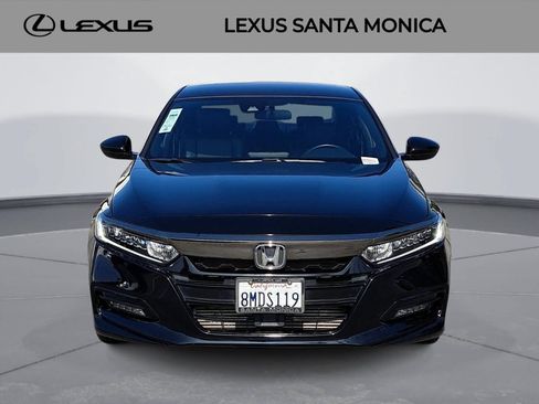 Used 2019 Honda Accord Sport image 2
