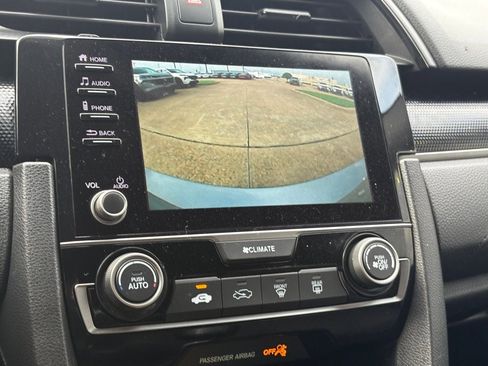 Used 2021 Honda Civic Sport image 11
