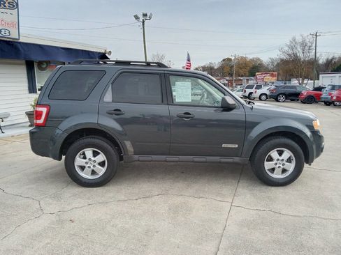 Used 2008 Ford Escape XLT image 4