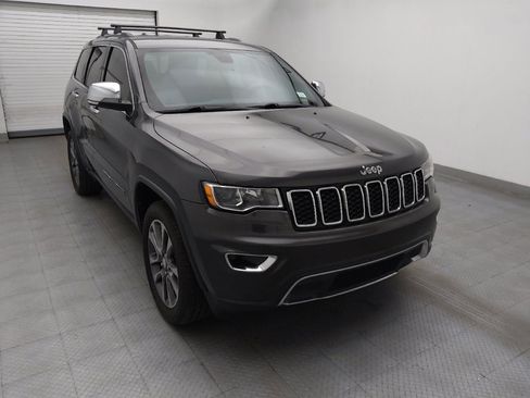 Used 2018 Jeep Grand Cherokee Limited AWD/4WD image 13