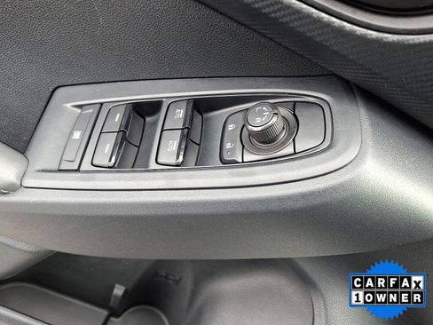 Certified 2025 Subaru Crosstrek 2.0i Premium image 21