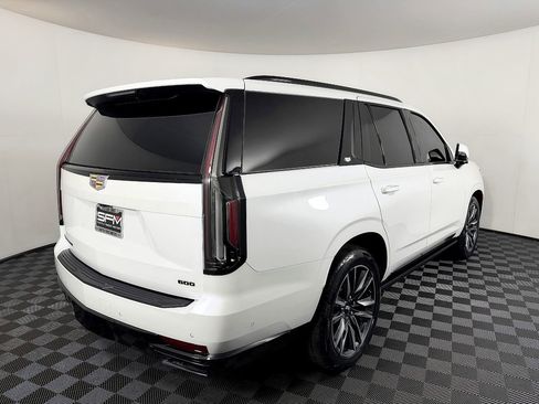 Used 2022 Cadillac Escalade Sport Platinum w/ Heavy-Duty Trailer Package AWD/4WD image 8