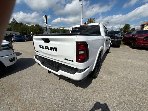 New 2026 RAM 1500 Big Horn AWD/4WD image 5