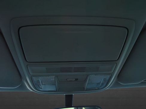 Used 2019 Honda CR-V LX image 24