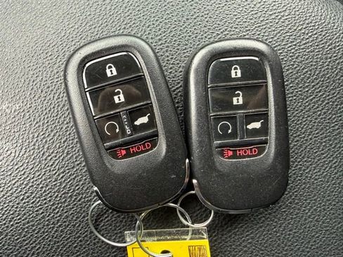 Used 2024 Honda CR-V EX-L image 19