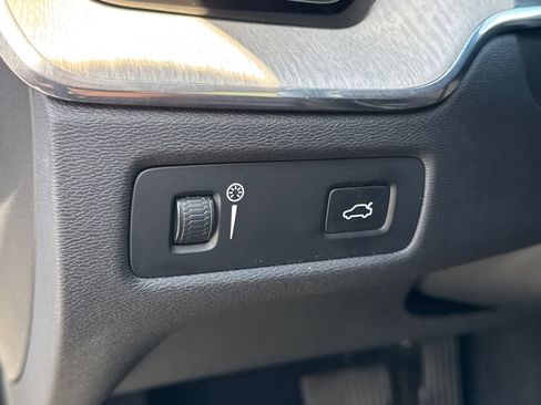 Used 2019 Volvo XC60 T6 Inscription w/ Protection Package Premier AWD/4WD image 17