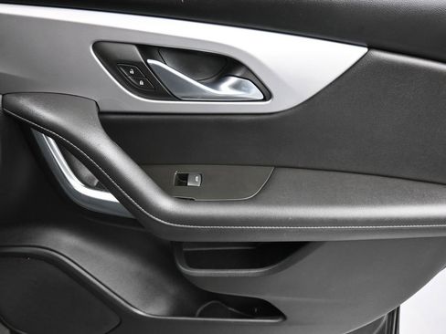 Used 2022 Chevrolet Blazer LT image 39