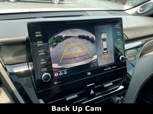 Used 2022 Toyota Camry XSE w/ Navigation Package FWD image 13
