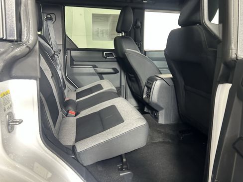 Used 2025 Ford Bronco Big Bend image 40