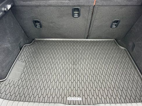 Certified 2025 MAZDA MAZDA3 Carbon AWD/4WD image 16