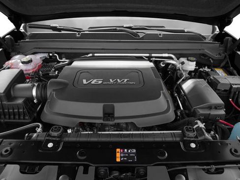 Used 2016 Chevrolet Colorado LT w/ LT Convenience Package AWD/4WD image 13