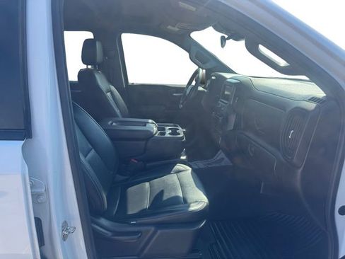 Used 2024 Chevrolet Silverado 1500 Custom w/ Turbomax Blackout Package image 15