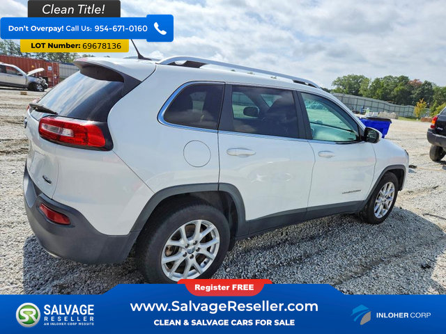 Used 2015 Jeep Cherokee Latitude FWD image 4