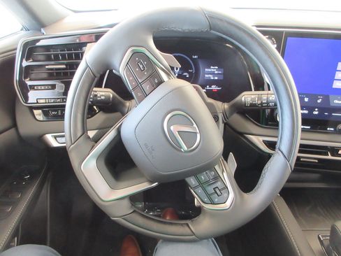 Used 2025 Lexus RX 350h w/ Convenience Package AWD/4WD image 35
