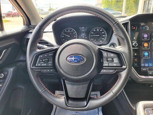 Used 2024 Subaru Crosstrek 2.5i Limited w/ Crosstrek Mirror Package AWD/4WD image 9