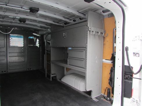 Used 2019 Nissan NV 2500 SV w/ Navigation Package RWD image 5