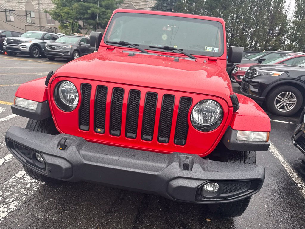 Used 2021 Jeep Wrangler Unlimited Sahara AWD/4WD image 2