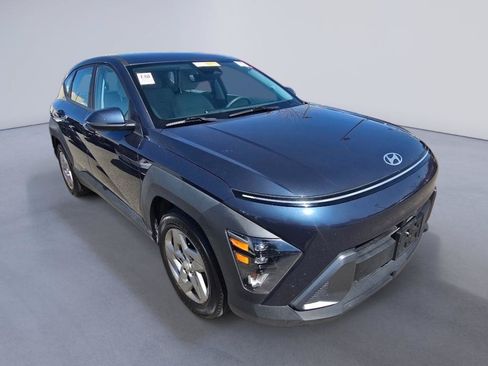 Used 2024 Hyundai Kona SE FWD image 7