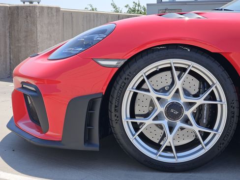 Certified 2025 Porsche 718 Boxster Spyder RS RWD image 13