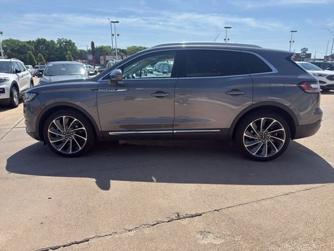 Used 2023 Lincoln Nautilus Reserve w/ Equipment Group 202A AWD/4WD image 4
