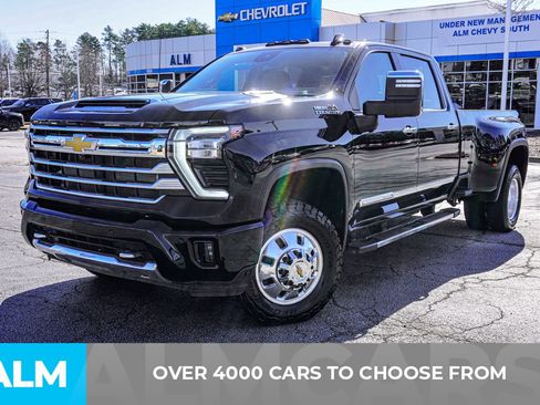 Used 2024 Chevrolet Silverado 3500 High Country image 3