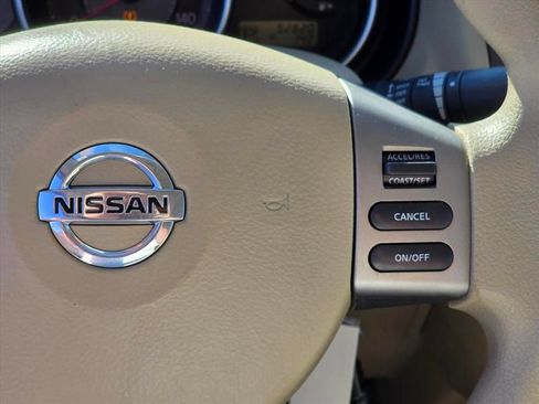 Used 2007 Nissan Versa Sedan FWD image 16