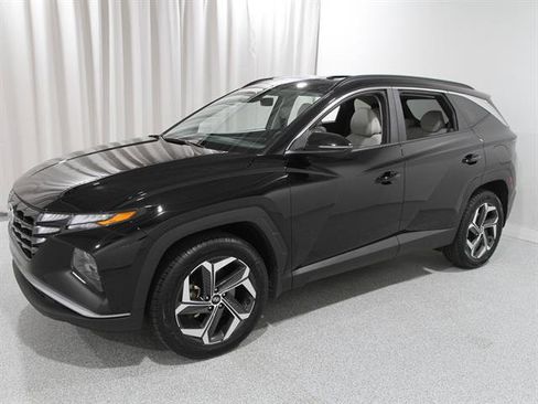 Used 2023 Hyundai Tucson SEL w/ Convenience Package image 3
