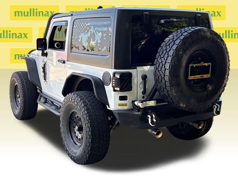 Used 2016 Jeep Wrangler Sport AWD/4WD image 8
