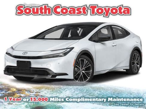 Used 2024 Toyota Prius XLE image 1