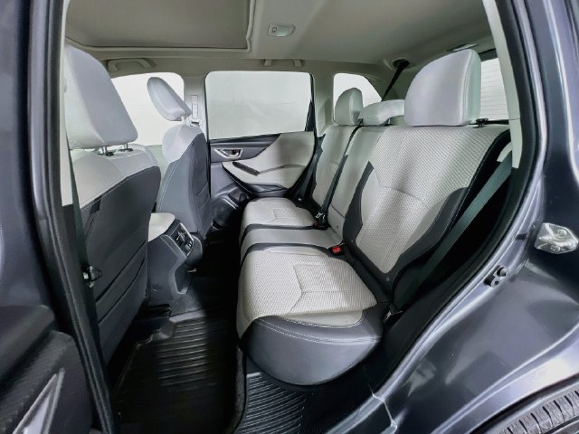 Used 2022 Subaru Forester Premium AWD/4WD image 24