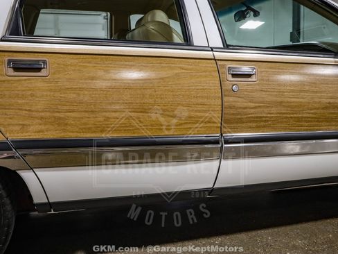 Used 1992 Buick Roadmaster Estate image 48